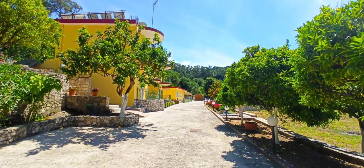 Villa Perkemes Apartments Parga Eksteriør bilde